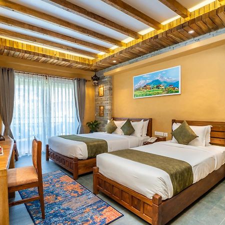 Bar Peepal Resort 博卡拉 外观 照片 Deluxe Room