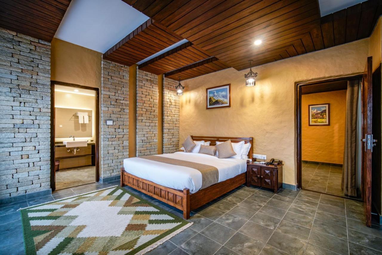 Bar Peepal Resort 博卡拉 外观 照片 Deluxe Room